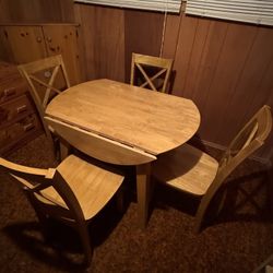 Kitchen Table  with 4 Chairs