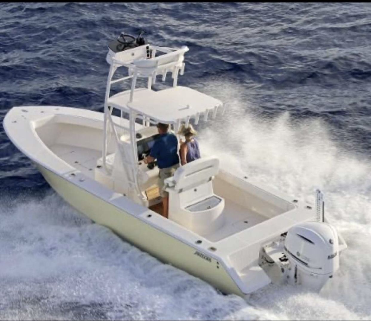 2018 Jupiter Marine 25 Bay