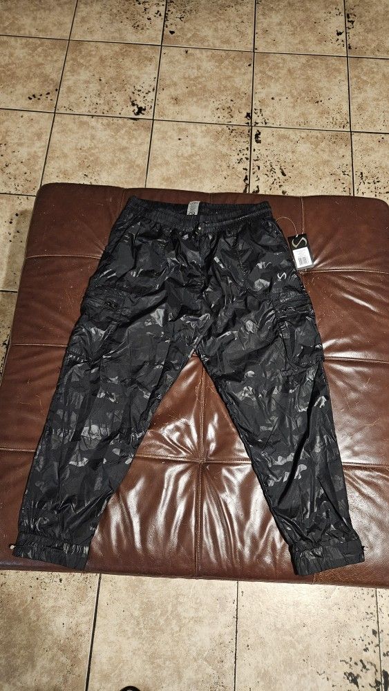 TLF Convert Joggers Jet Black Camo Mens Pants