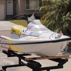 Yamaha Pwc Jet Ski  Vxr Pro 701cc 2 Stroke