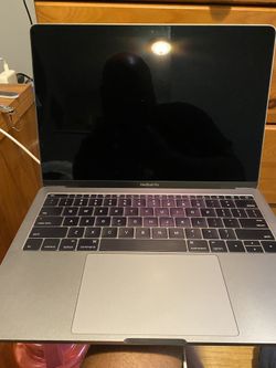 2016 Apple MacBook Pro (READ DESCRIPTION)