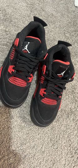 jordan 4 red thunder size 5.5