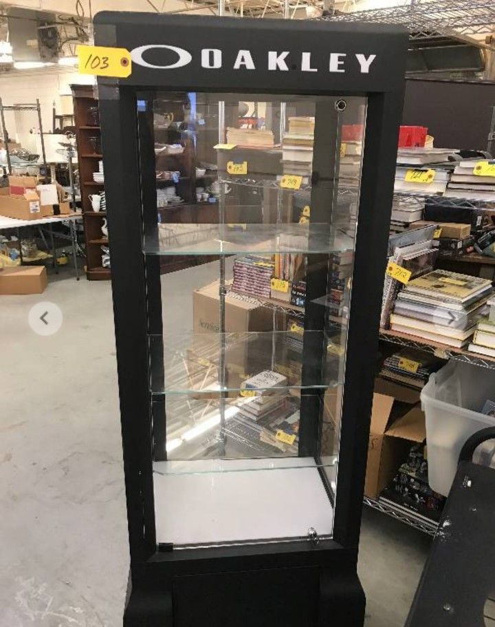 Oakley Branded Display Case