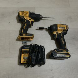 DEWALT Drill Set With Bits Cordless 