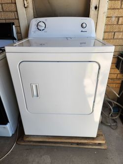 Amana Electric Dryer Good Conditions Works Well