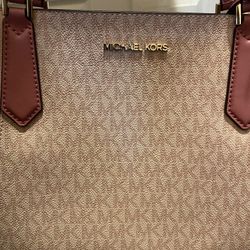 Micheal Kors Bag