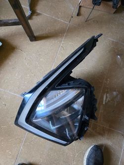 22-24 Kia Sportage Headlight Oem