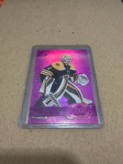 Jeremy Swayman 2022 Metal Universe Precious Metal Gems Card