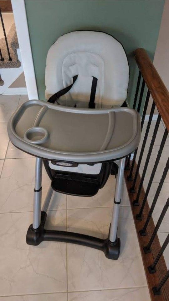 GRACO Blossom 6 In 1 Convertible High Chair