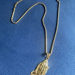 10K CHAIN AND PENDANT