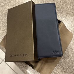 ✈️ Brand New Unisex Leather Travel Wallet – Perfect Gift