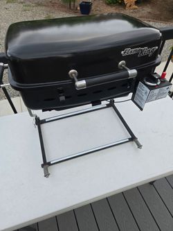 Flame King Portable Propane Gas Grill