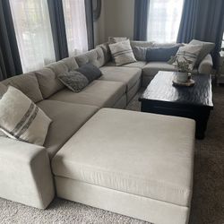 Living Spaces XL Sectional With Coffee Table 