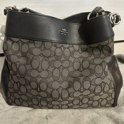 Coach Black signature Shoulder Bag