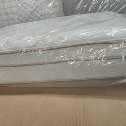 New Saatva mattresses - Queen & Full