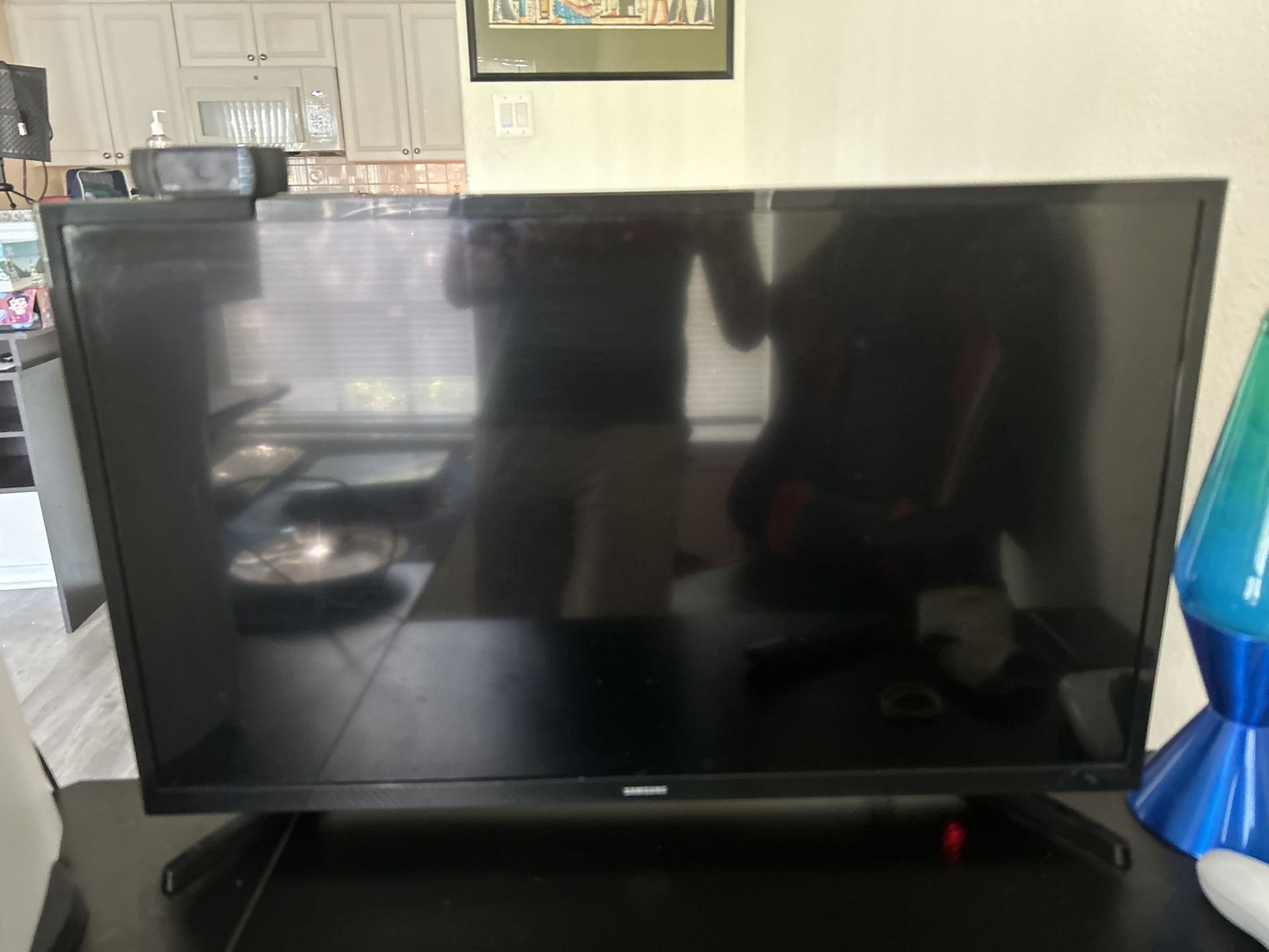 Smasung Tv  29” Almost New 