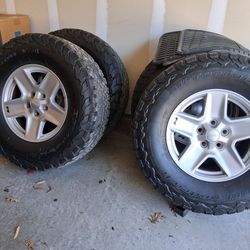 JEEP RIMS AND TIRES!