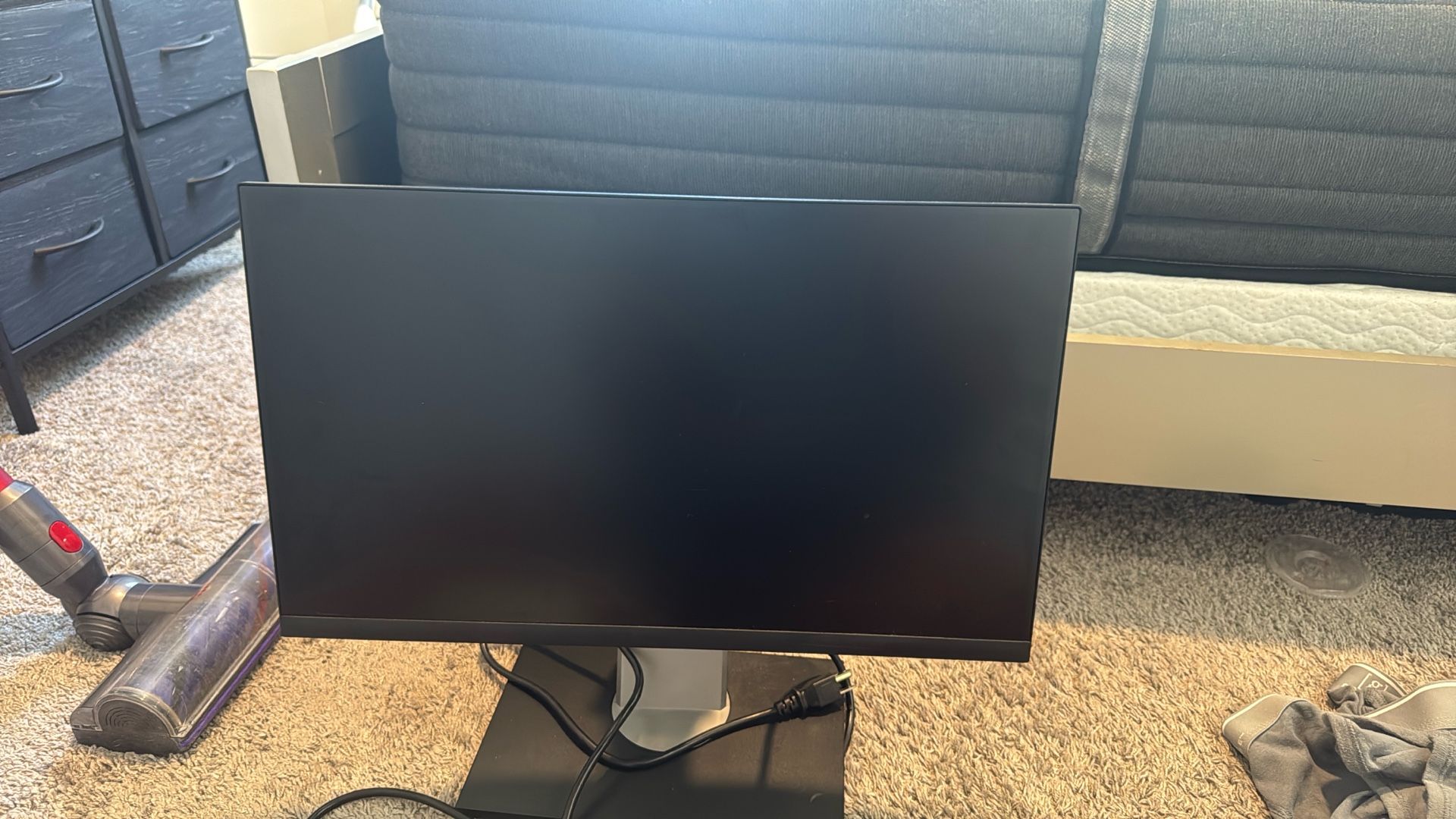 Dell Monitor And Samsung Speakers 