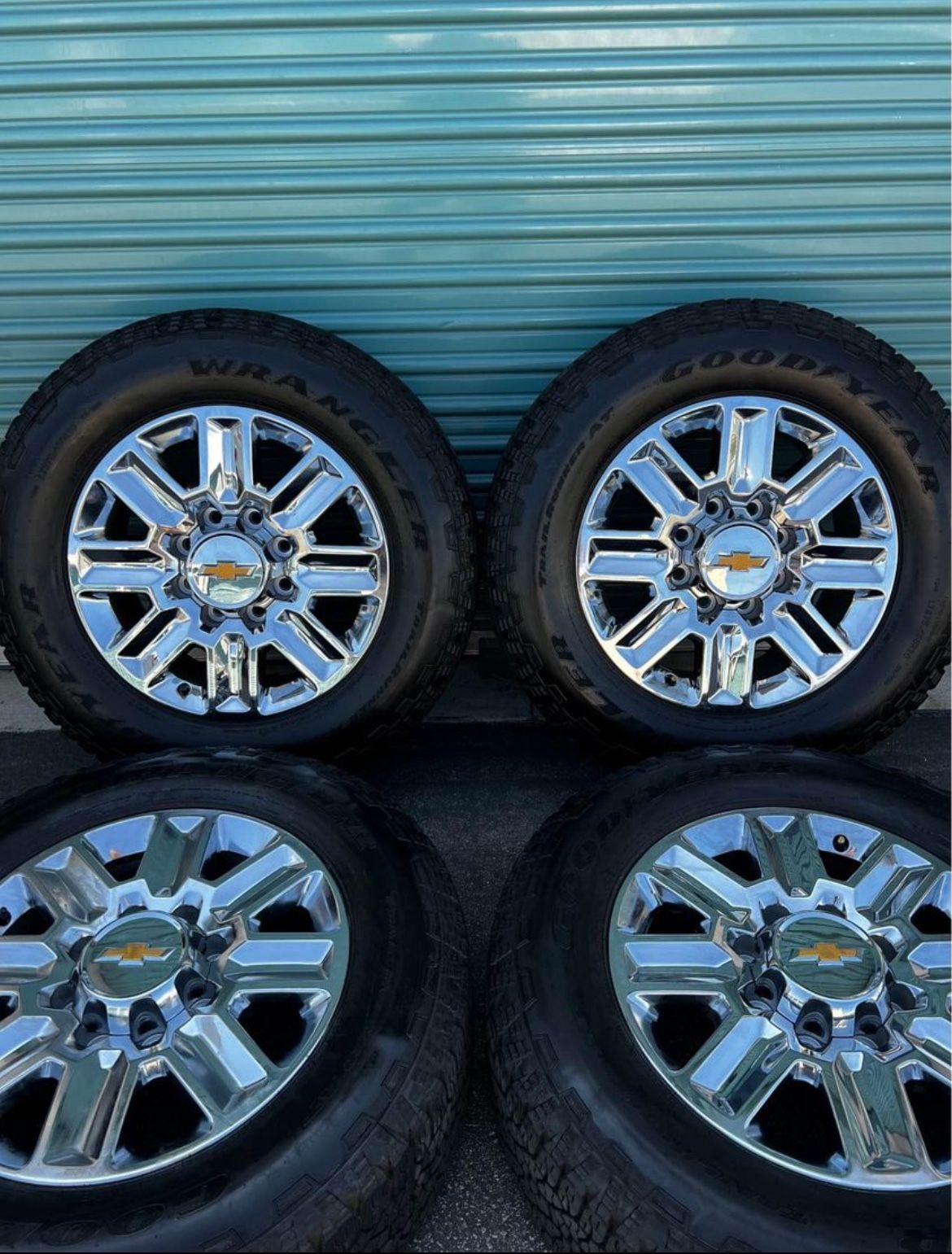 Chevy Silverado 2500/3500 High Country Factory Wheels