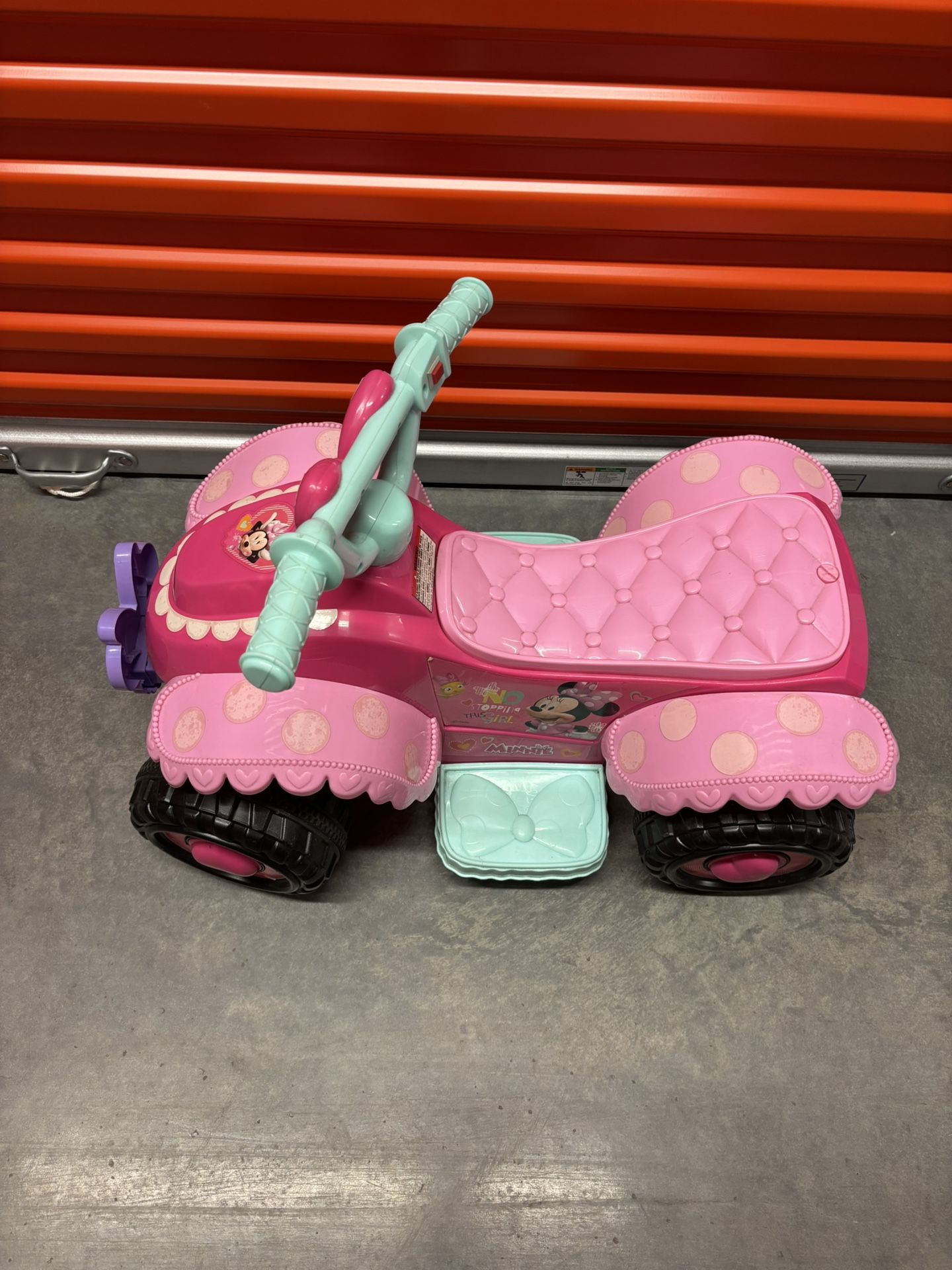 Minnie Mouse Power Wheel