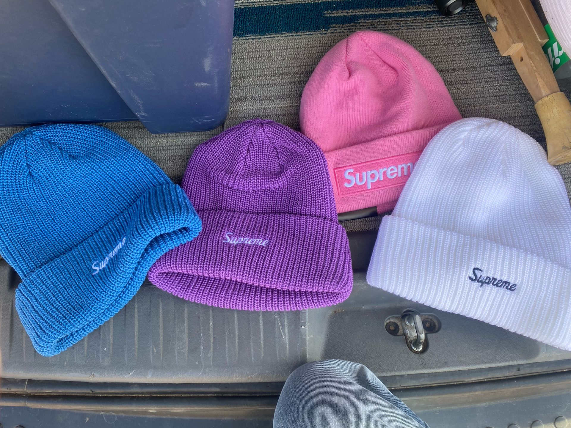 Supreme Bennies 