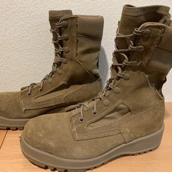 Military Surplus Belleville C300 Steel Toe Combat Boots, Men’s Size 5.5