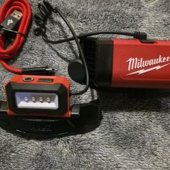 Milwaukee
BOLT 600 Lumens LED REDLITHIUM Rechargeable Headlamp
