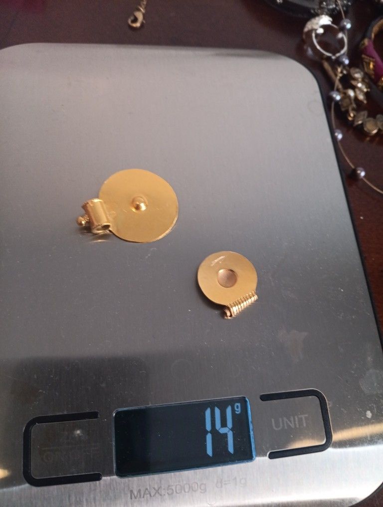 Gold 22K / 14.5 Gram 