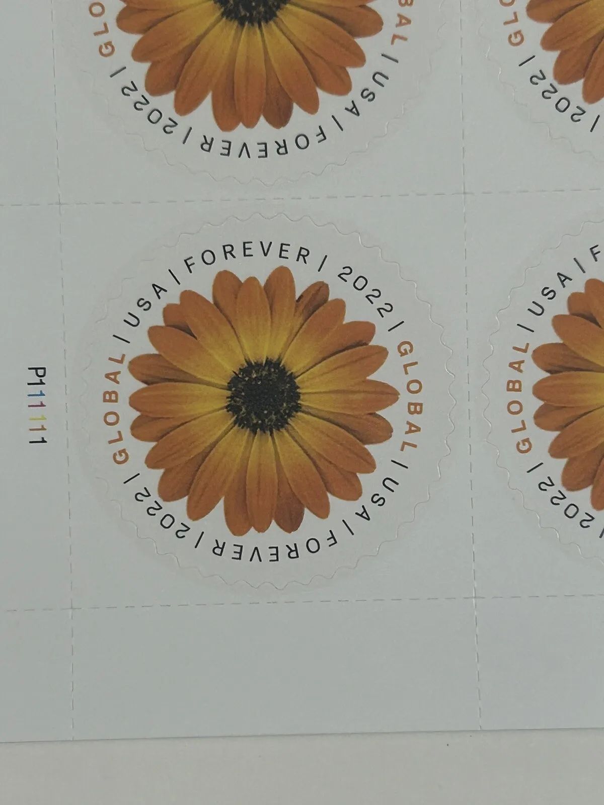 1000 USPS 2022 Global Forever Stamps African Daisy