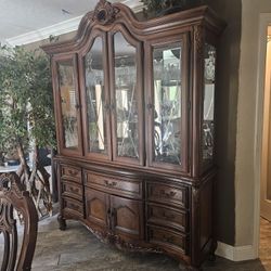 China Hutch/Buffet Table - Table & Chairs