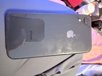 UNLOCKED iPhone XR 64GB