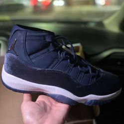 Jordan Retro 11 Midnight navy 