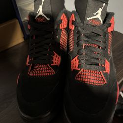 Jordan 4 Thunder Red 
