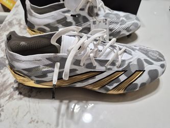 New Never Used Adidas Predator Elite FG 'Player Pack'Men's Size 9.5 Men / 10.5 Women White Gold Leopard