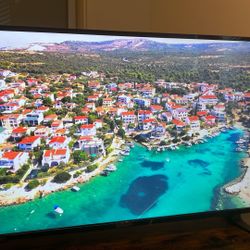 TV - Insignia 50” 4K UHD Smart Fire TV