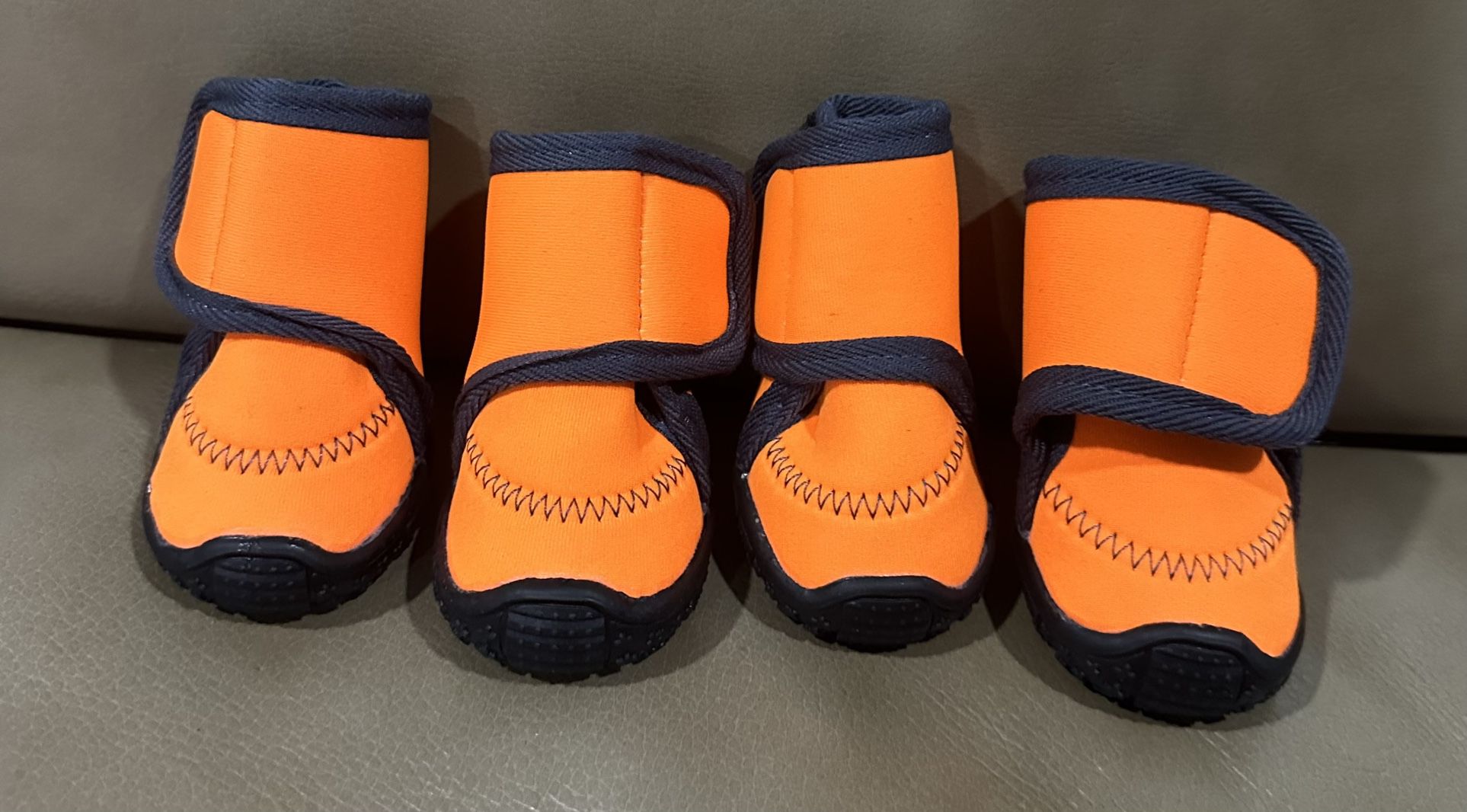  (Small) 4Pcs Waterproof Dog Shoes Adjustable Straps and Rugged Anti-Slip Sole Paw Protectors Easy to Wear   