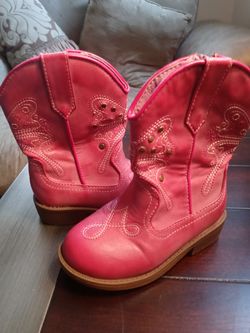 Pink studded cowgirl boots