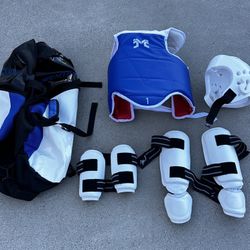 Taekwondo Sparring Gear - Child Small (6-8yr) 