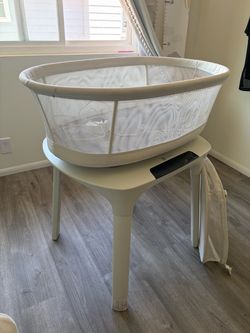 4moms MamaRoo Sleep Bassinet