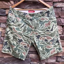 Supreme Camo Duck Work Shorts Size 32 Mens Adult Clothing
