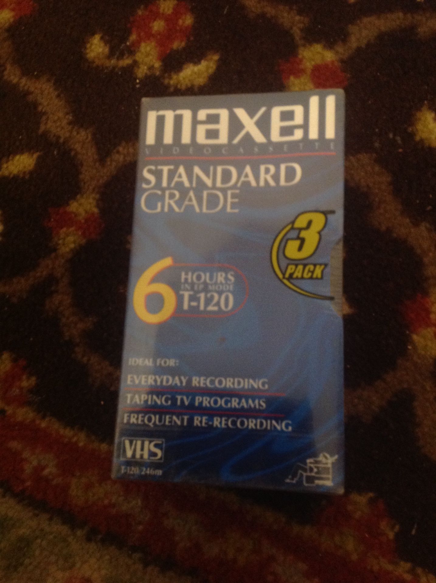 Video cassette 3pack