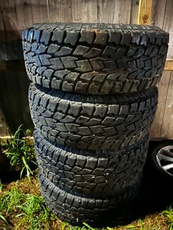 5 lug rims with tires / Chevy/ GMC