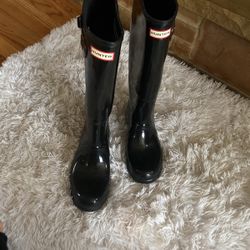 Hunter rain boots size 9 