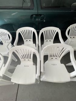 White Plastic Outdoor Patio Chairs – Set of 12