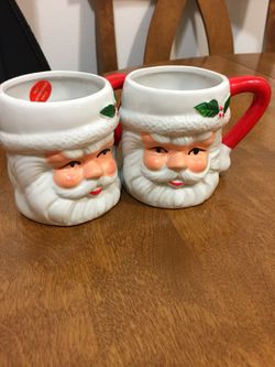 2 vintage Santa Claus mugs