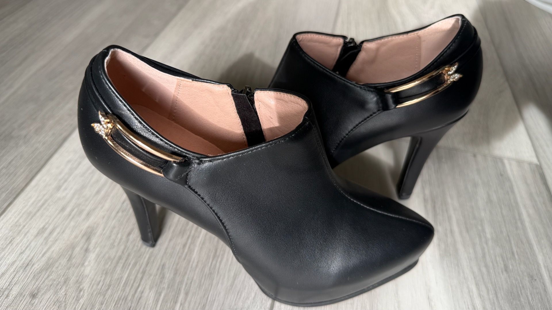 Black, size 5. Platform Stiletto High Heel Thin Heels Pumps Side Zip Shoes