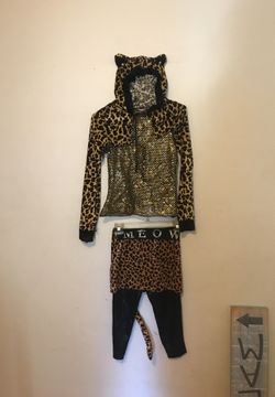 Cat outfit- costume size 6/7