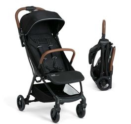 NEW! Jeep Delta Children lightweight compact stroller