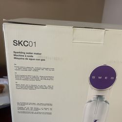 sparkling water maker 