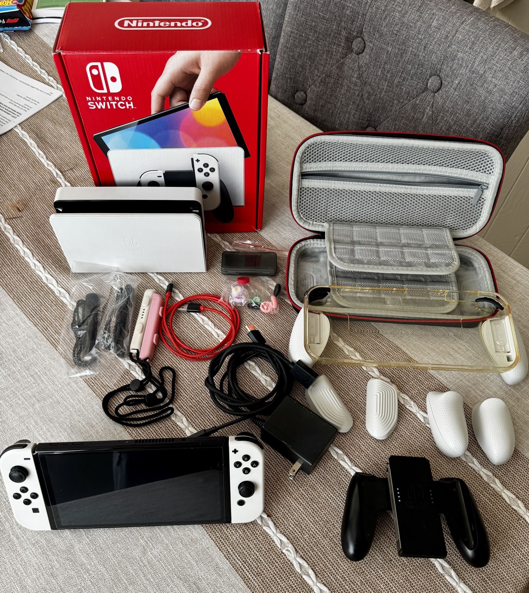 Nintendo Switch OLED White